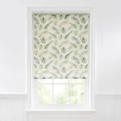 Dunelm Voyager Green Leaf Moisture Resistant Daylight Roller Blind 10 Dunelm Voyager Green Leaf Moisture Resistant Daylight Roller Blind -Dunelm Shop 1000112172 alt01