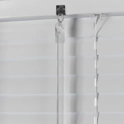 Dunelm White Aluminium Venetian Blind 25mm Slats 9 Dunelm White Aluminium Venetian Blind 25mm Slats -Dunelm Shop 1000118160 alt03