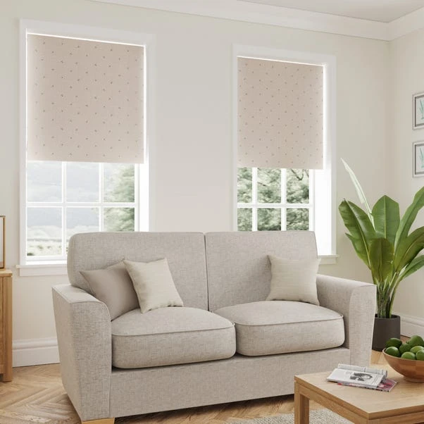 Dunelm Bees Natural Stain Resistant Daylight Roller Blind 5 Dunelm Bees Natural Stain Resistant Daylight Roller Blind - Image 3