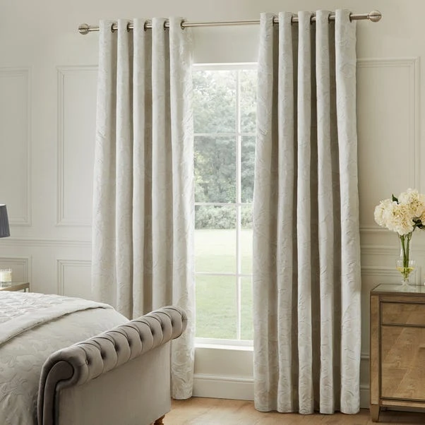 Dorma Acanthus Jacquard Blackout Eyelet Curtains 4 Dorma Acanthus Jacquard Blackout Eyelet Curtains - Image 2