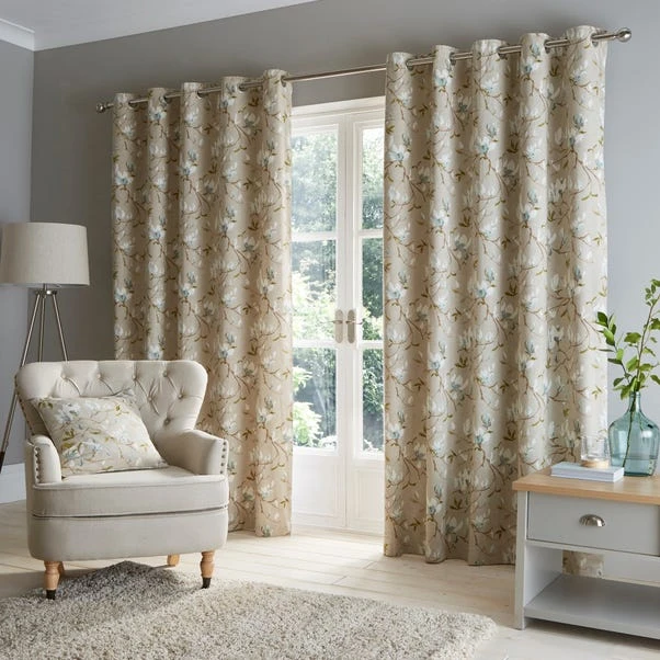 Luxury Collection Magnolia Green Eyelet Curtains 6 Luxury Collection Magnolia Green Eyelet Curtains - Image 4