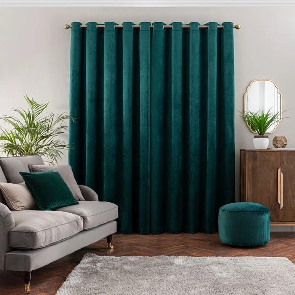 Dunelm Isla Ultra Blackout Emerald Eyelet Curtains 7 Dunelm Isla Ultra Blackout Emerald Eyelet Curtains - Image 5