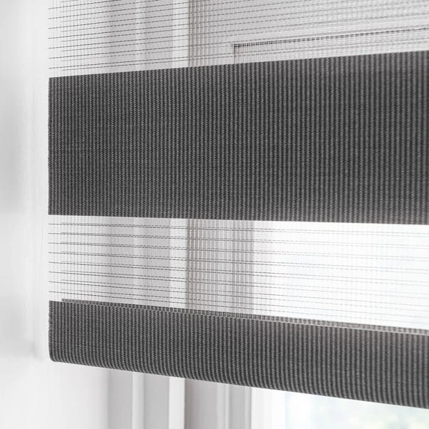 Dunelm Day And Night Grey Daylight Roller Blind 7 Dunelm Day And Night Grey Daylight Roller Blind - Image 5