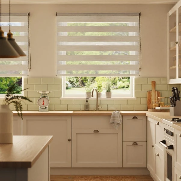 Dunelm Stria Day And Night Natural Roller Blind 6 Dunelm Stria Day And Night Natural Roller Blind - Image 4