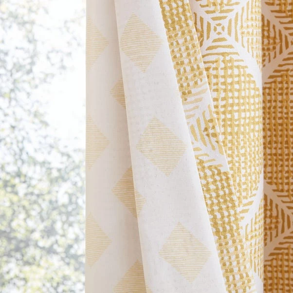 Catherine Lansfield Geo Textured Diamond Ochre Eyelet Curtains 6 Catherine Lansfield Geo Textured Diamond Ochre Eyelet Curtains - Image 4