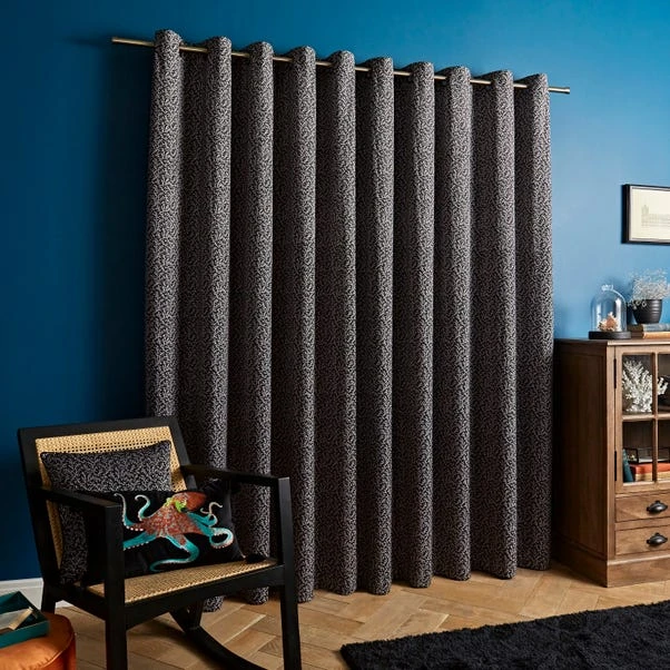 Natural History Museum Ditsy Coral Monochrome Eyelet Curtains 6 Natural History Museum Ditsy Coral Monochrome Eyelet Curtains - Image 4