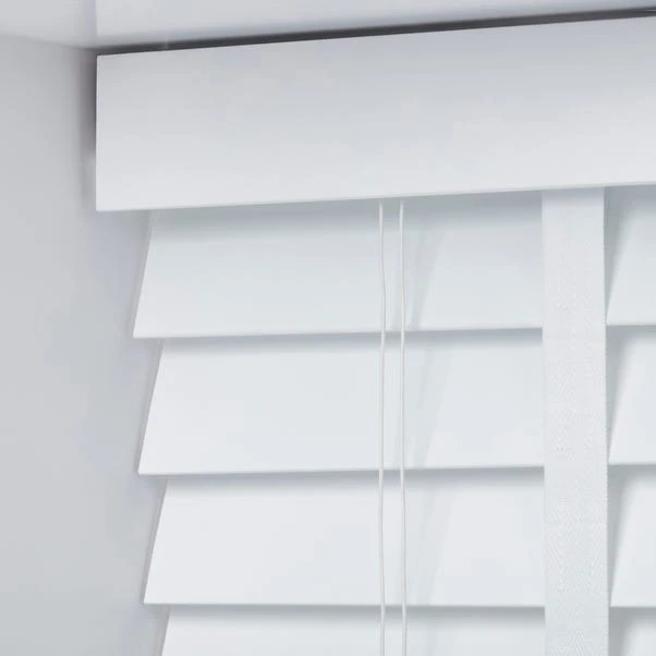 Swish 63mm White Hardwood Venetian Blind 6 Swish 63mm White Hardwood Venetian Blind - Image 4